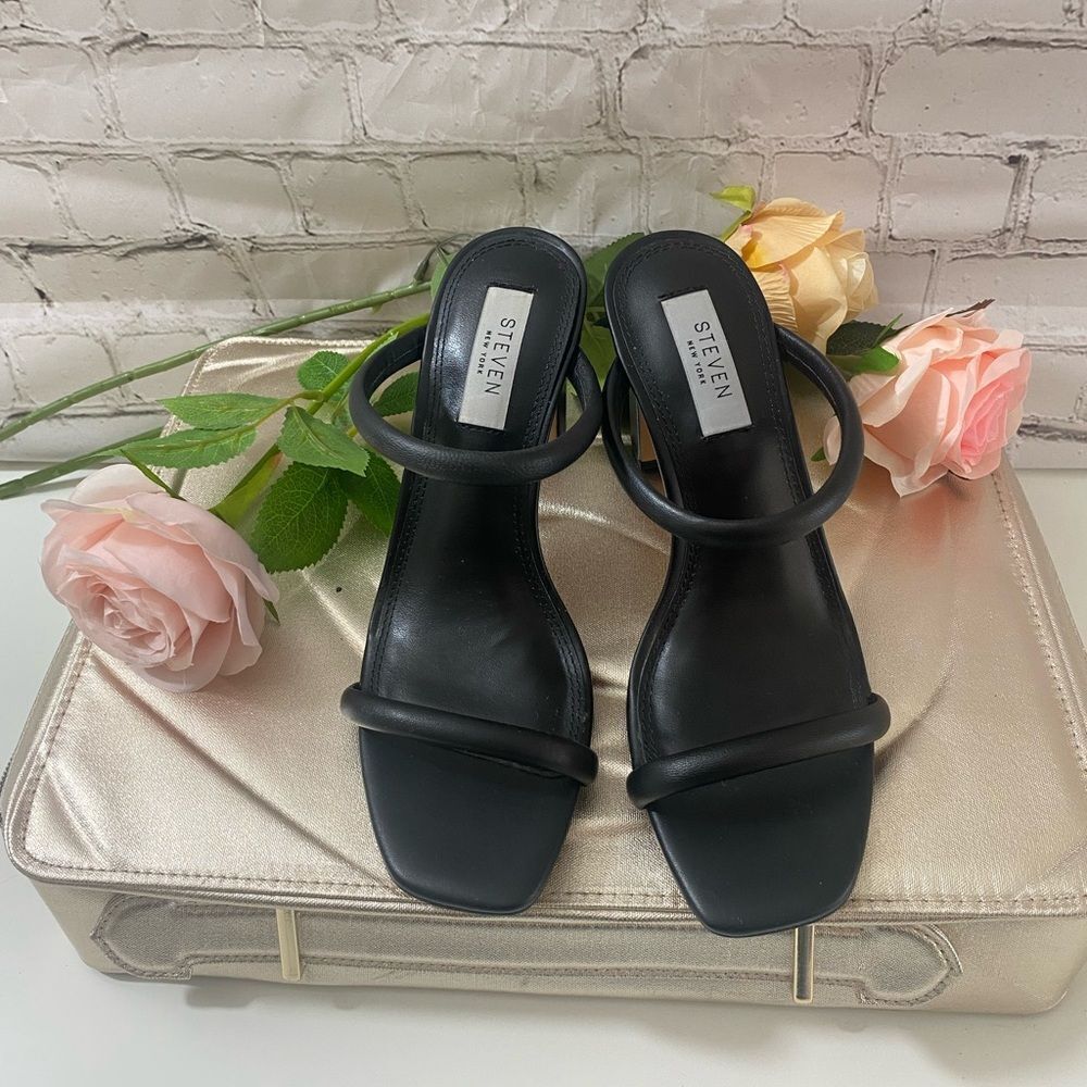 Steve Madden Black Women's Sandals